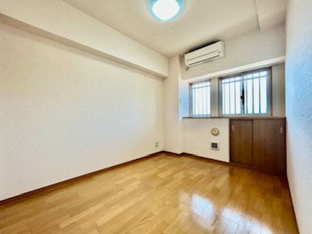 物件内観写真10　(居室)