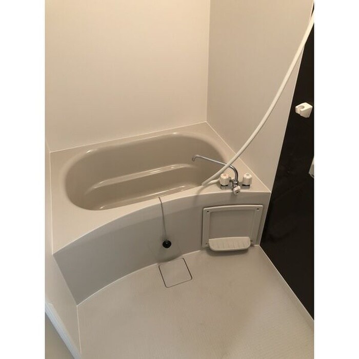 物件内観写真9　(バス／シャワールーム等)