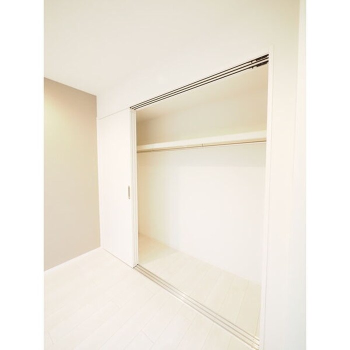 物件内観写真10　(収納)