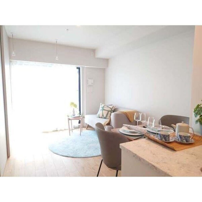 物件内観写真3　(居室)