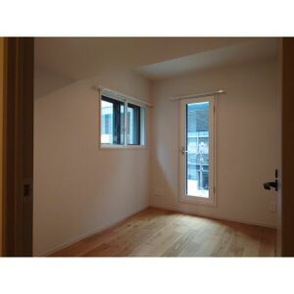 物件内観写真5　(居室)