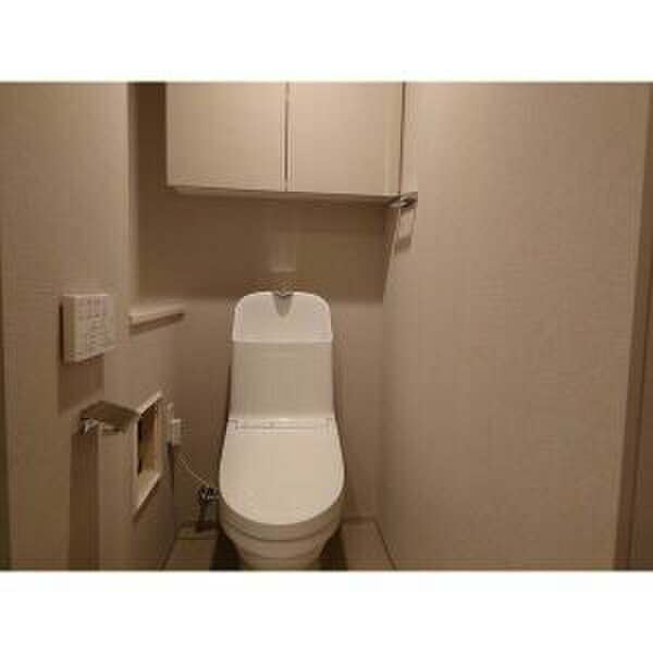 物件内観写真10　(トイレ)