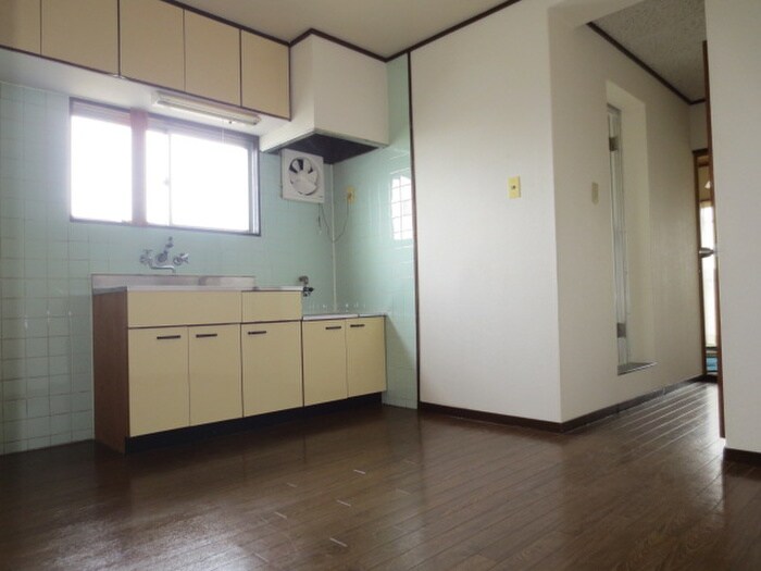 鎌田マンションの居室