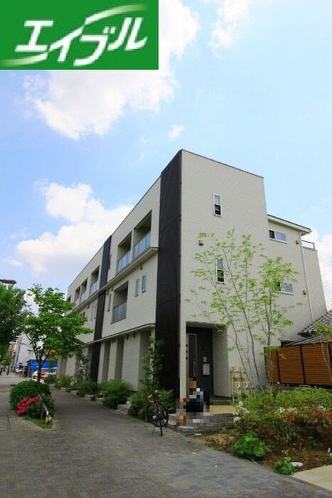 物件外観写真1　(外観写真)