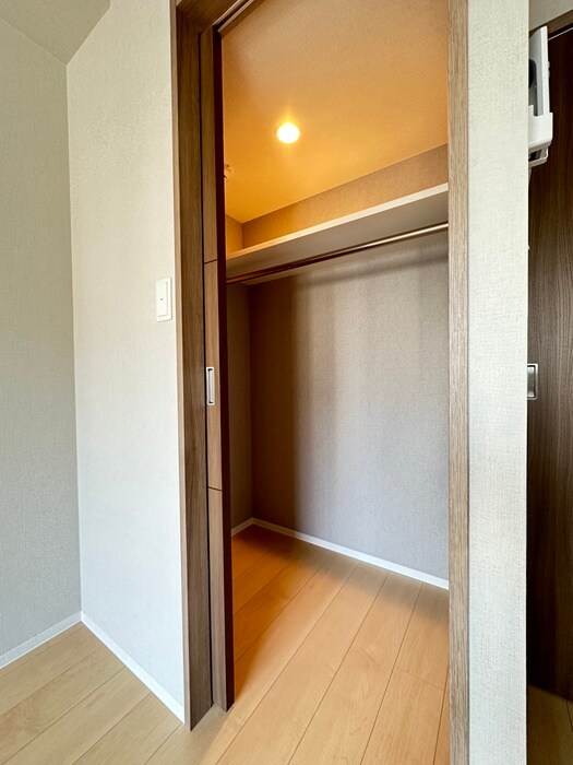 物件内観写真10　(収納)