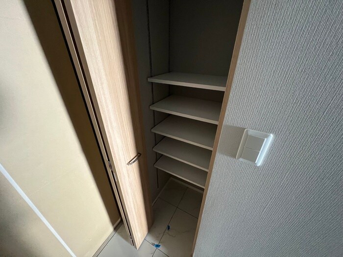 物件内観写真17　(靴箱)