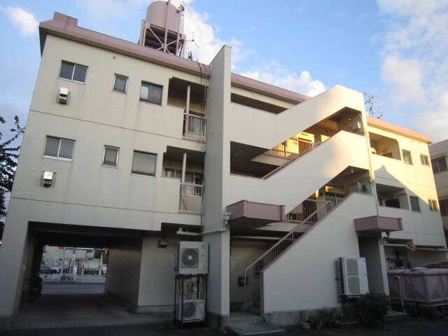 物件外観写真3　(外観写真)