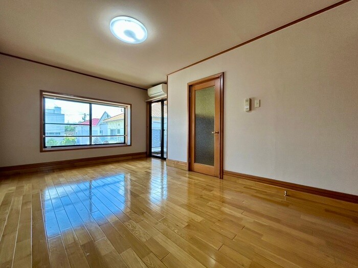 物件内観写真7　(居室)