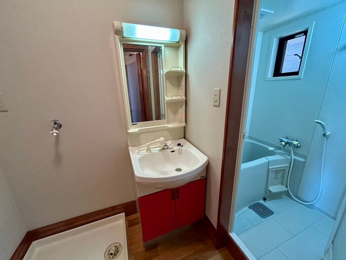 物件内観写真11　(洗面)