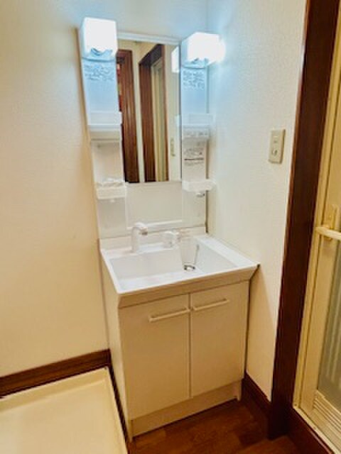 物件内観写真15　(洗面)