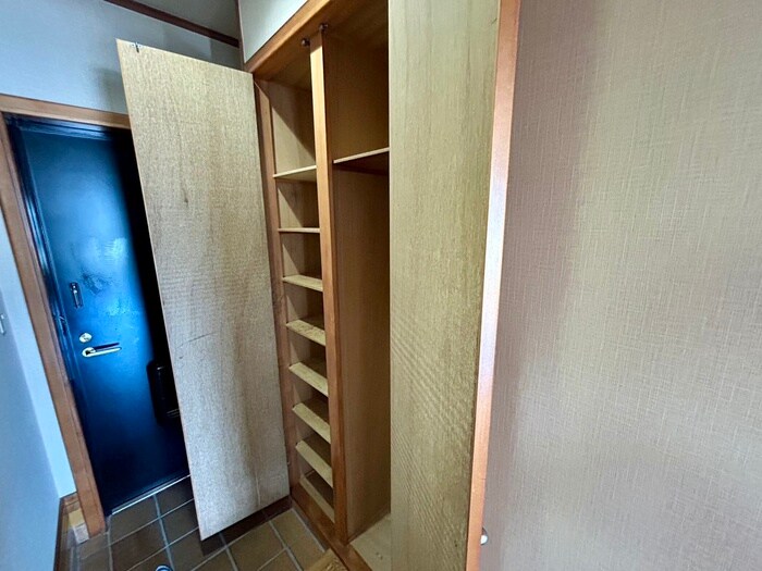 物件内観写真20　(靴箱)