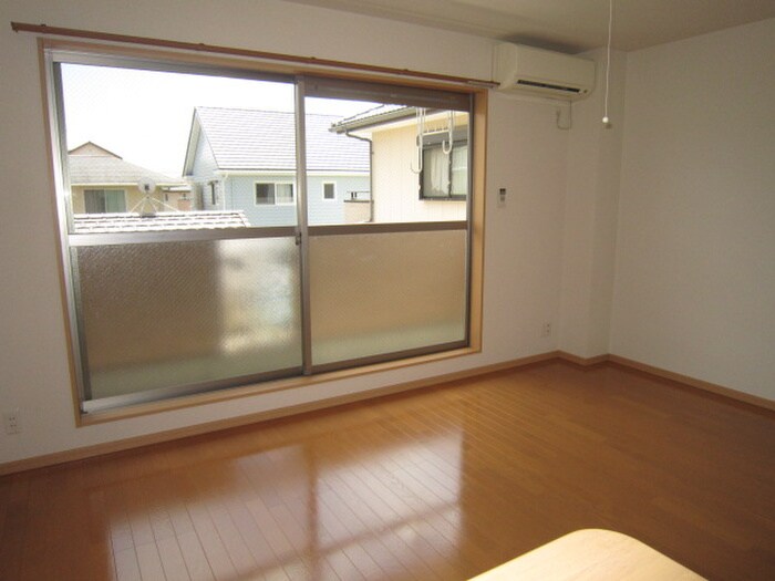 物件内観写真5　(居室)