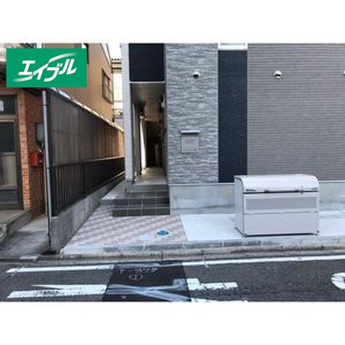 物件外観写真3　(周辺環境)