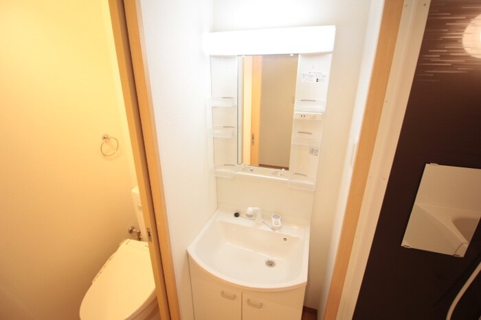 物件内観写真14　(洗面)