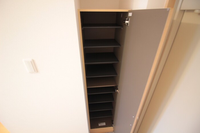 物件内観写真19　(室内からの展望)