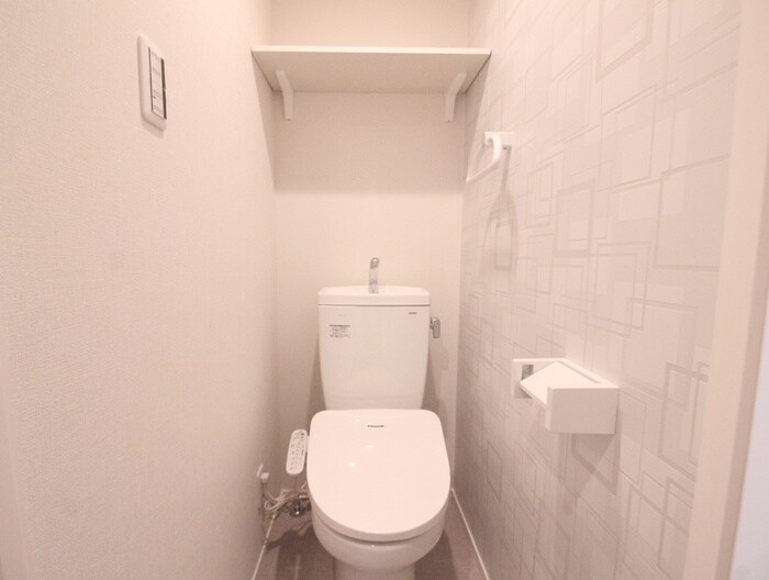 物件内観写真15　(トイレ)