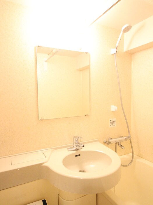 物件内観写真15　(洗面)