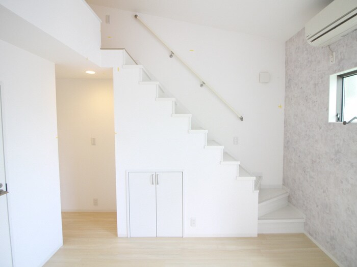 物件内観写真10　(居室)