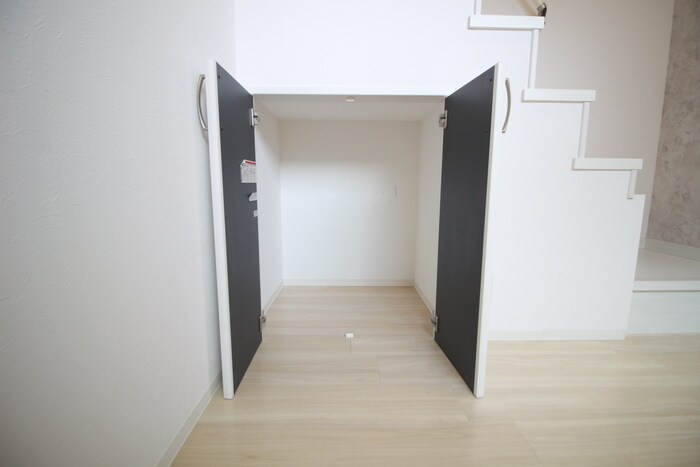 物件内観写真13　(収納)