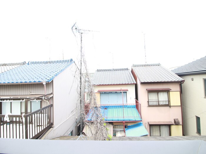 物件内観写真22　(室内からの展望)