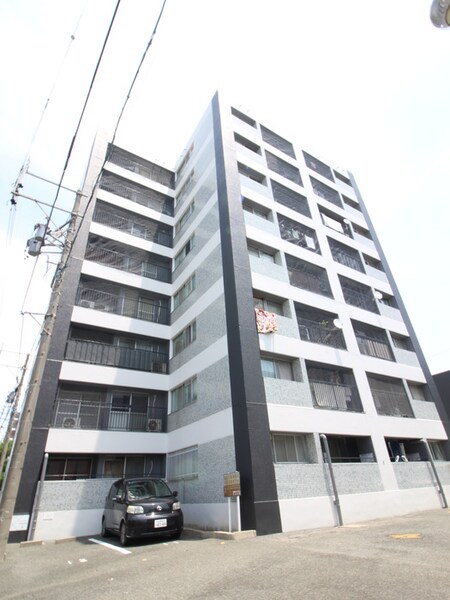 マンション緑黒石Ｃ棟外観写真