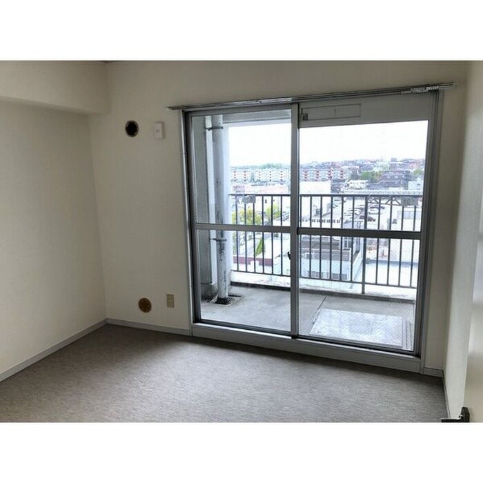 物件内観写真15　(居室)