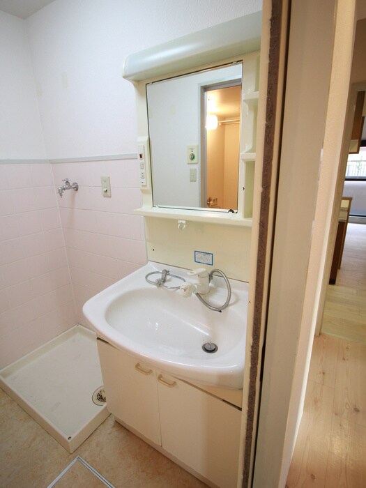 物件内観写真13　(洗面)