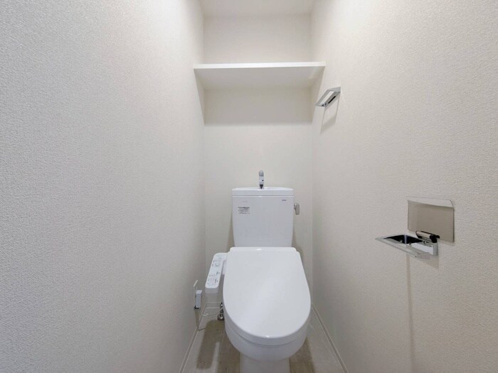 物件内観写真13　(トイレ)