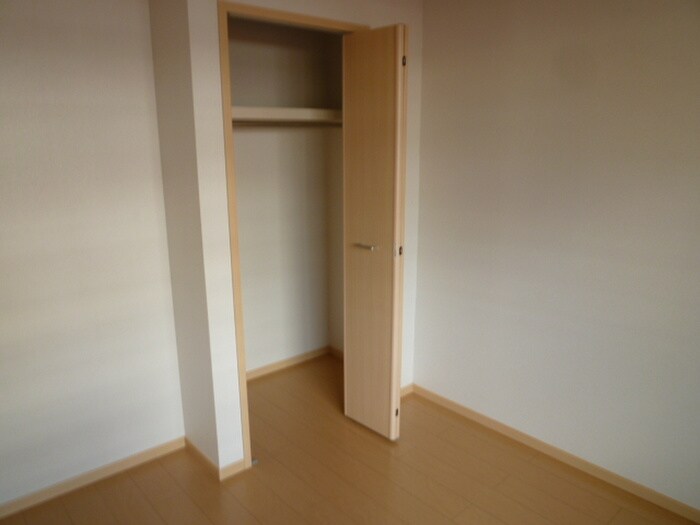 物件内観写真10　(収納)