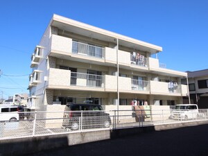 グランディーズ敷田外観写真