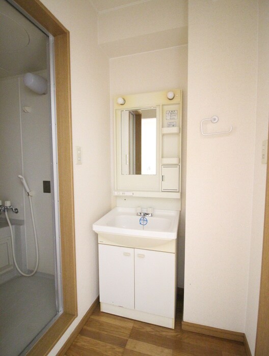 物件内観写真11　(洗面)