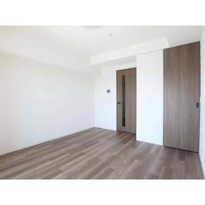 物件内観写真3　(居室)