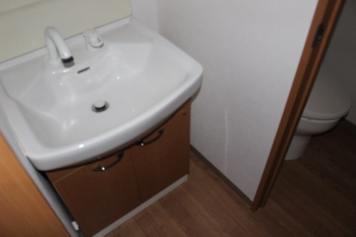 物件内観写真12　(洗面)