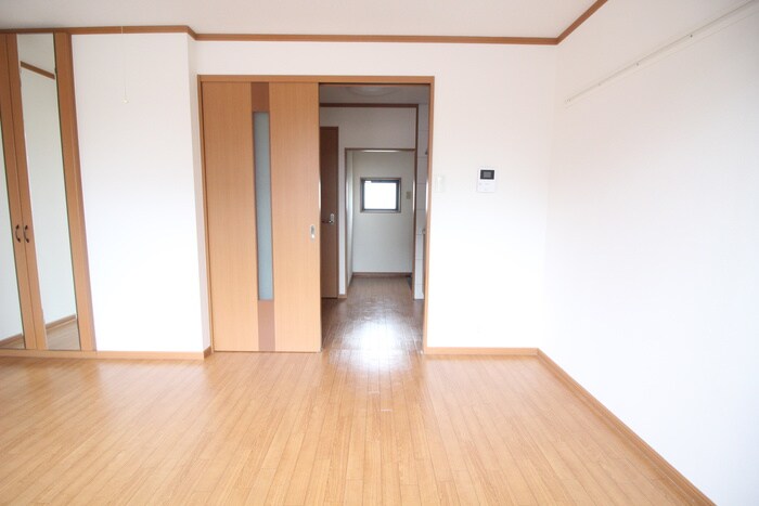 物件内観写真11　(内観写真)