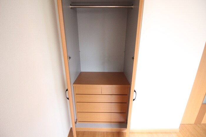 物件内観写真15　(収納)