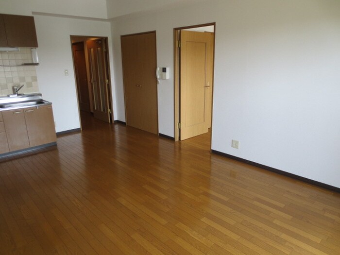 物件内観写真9　(居室)