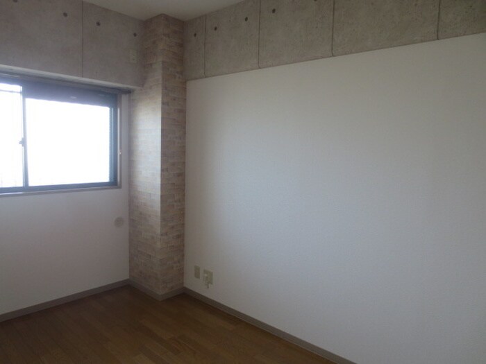 物件内観写真15　(居室)