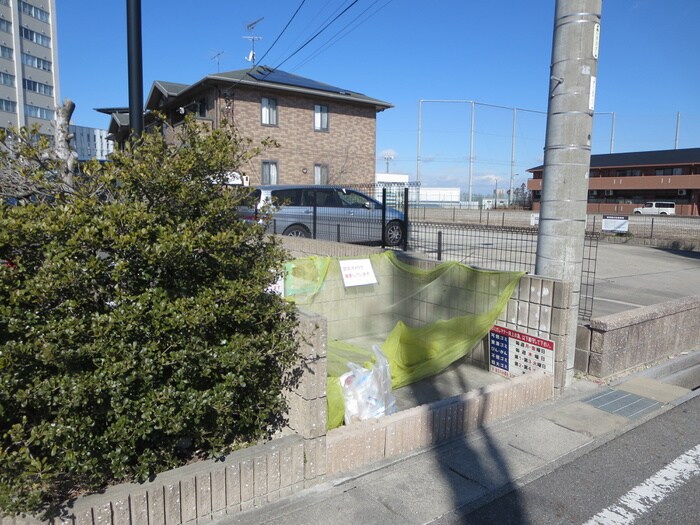 物件外観写真6　(その他)