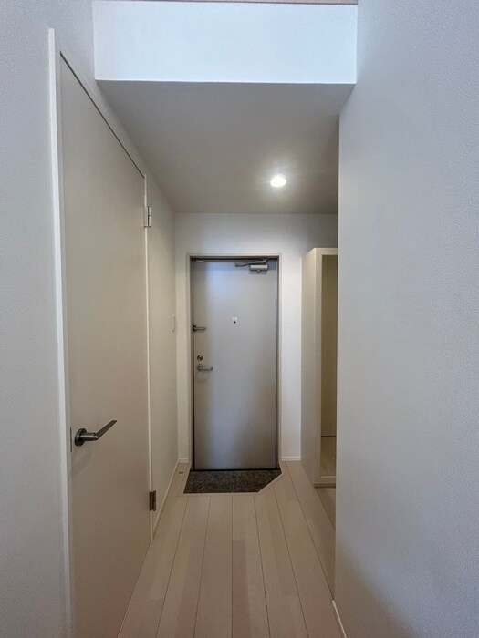 物件内観写真20　(廊下)