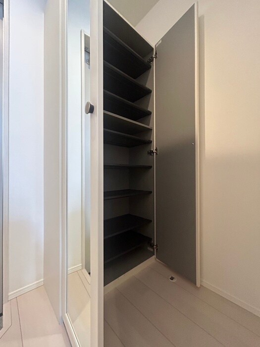 物件内観写真21　(靴箱)