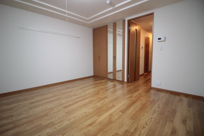 物件内観写真18　(居室)