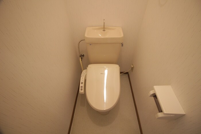 物件内観写真14　(トイレ)