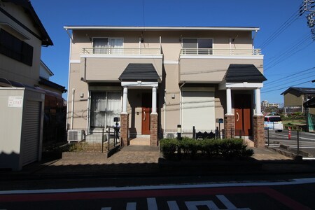 ｃｌａｉｒ　ｃｈｅｚ‐ｓｏｉ外観写真