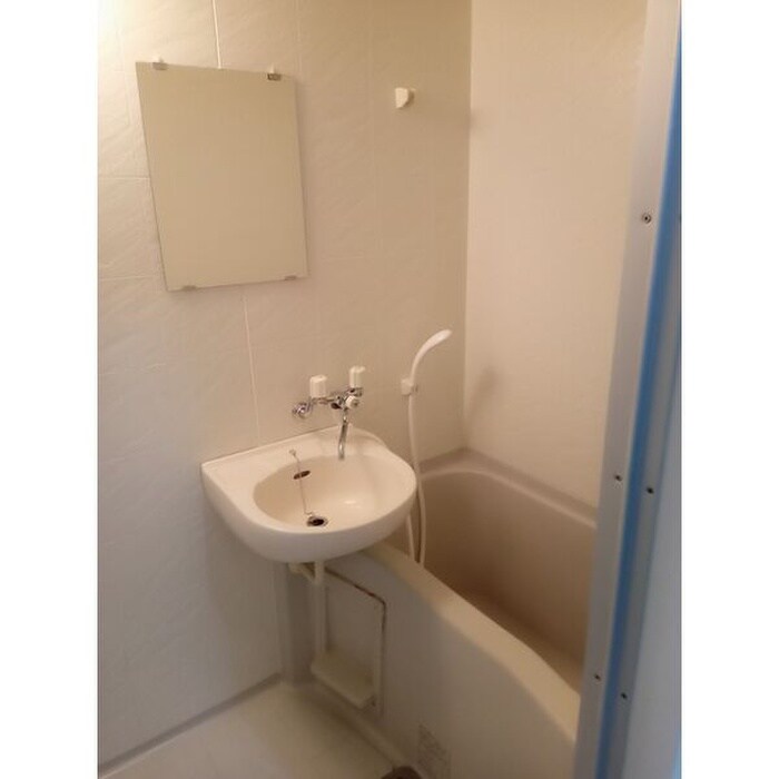 物件内観写真10　(バス／シャワールーム等)