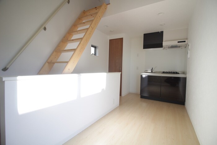 物件内観写真4　(居室)