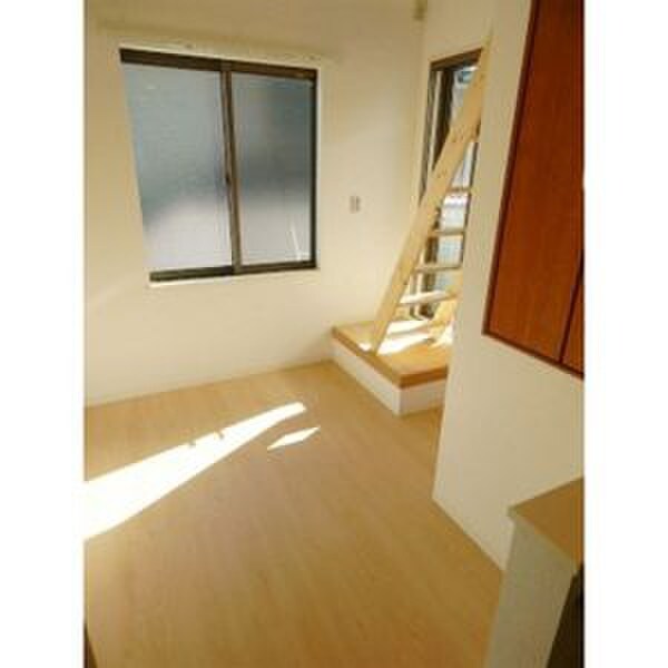 物件内観写真7　(居室)