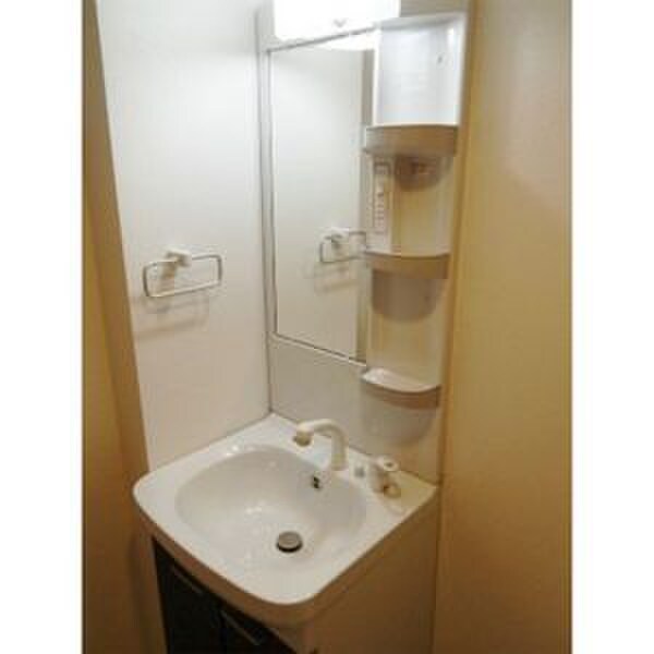 物件内観写真8　(洗面)