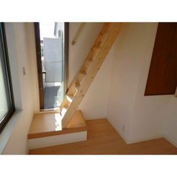 物件内観写真10　(内観写真)