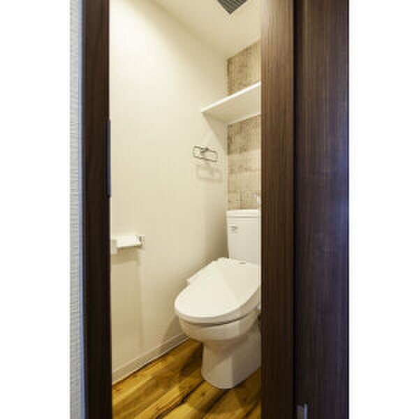 物件内観写真11　(トイレ)