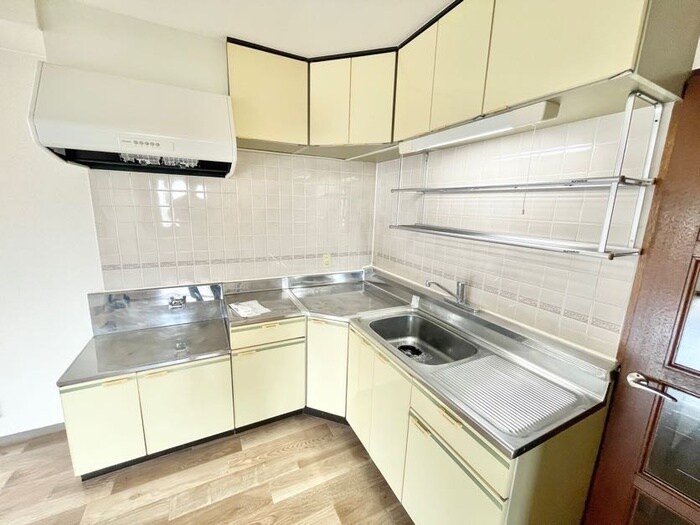 物件内観写真8　(キッチン)